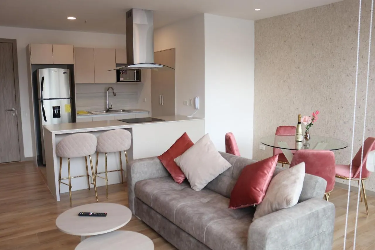 Vatten Studios And Suites By Check In Ec Quito Bed & Breakfast